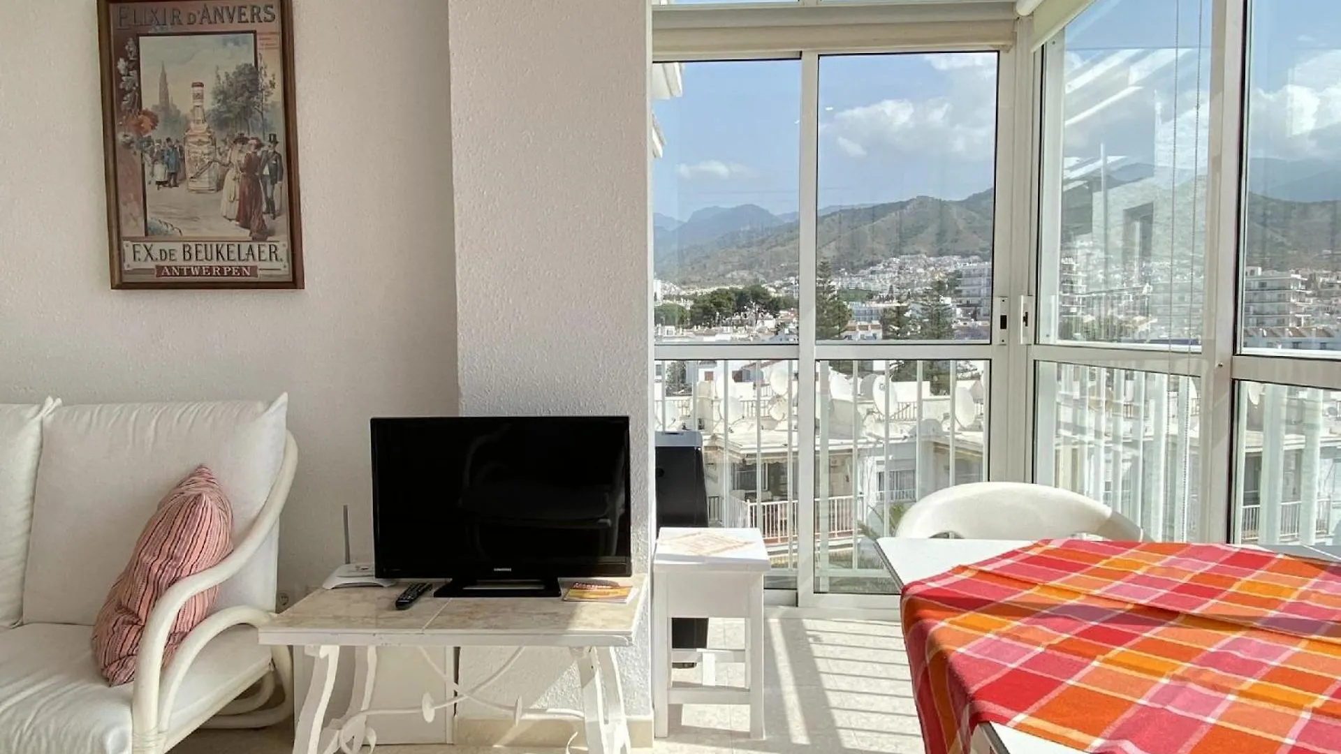 Apartment Ferienwohnung Fuer 3 Personen Ca 60 Qm In Nerja, Andalusien Costa Del Sol