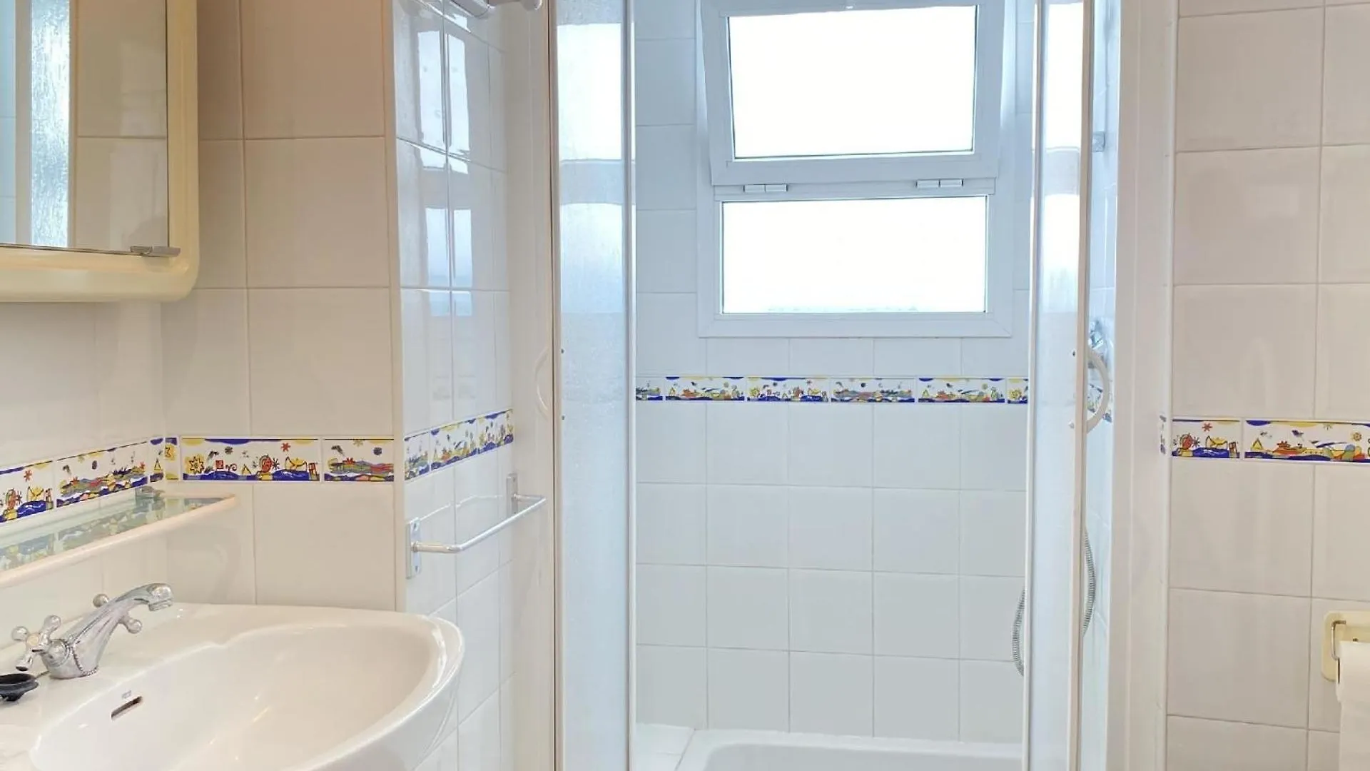 Apartment Ferienwohnung Fuer 3 Personen Ca 60 Qm In Nerja, Andalusien Costa Del Sol