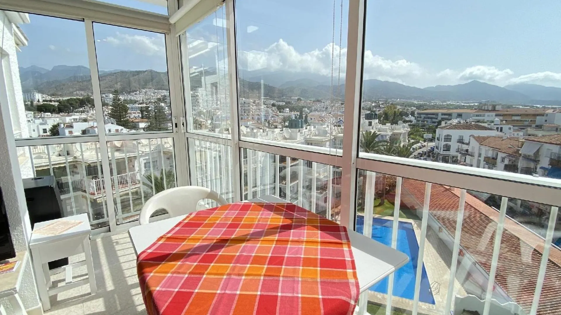Ferienwohnung Fuer 3 Personen Ca 60 Qm In Nerja, Andalusien Costa Del Sol 0*, Nerja